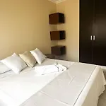 Apt Na Praia Central, Amplo E Perto Do Mar Em Bc