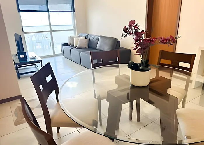 Apt Na Praia Central, Amplo E Perto Do Mar Em Bc