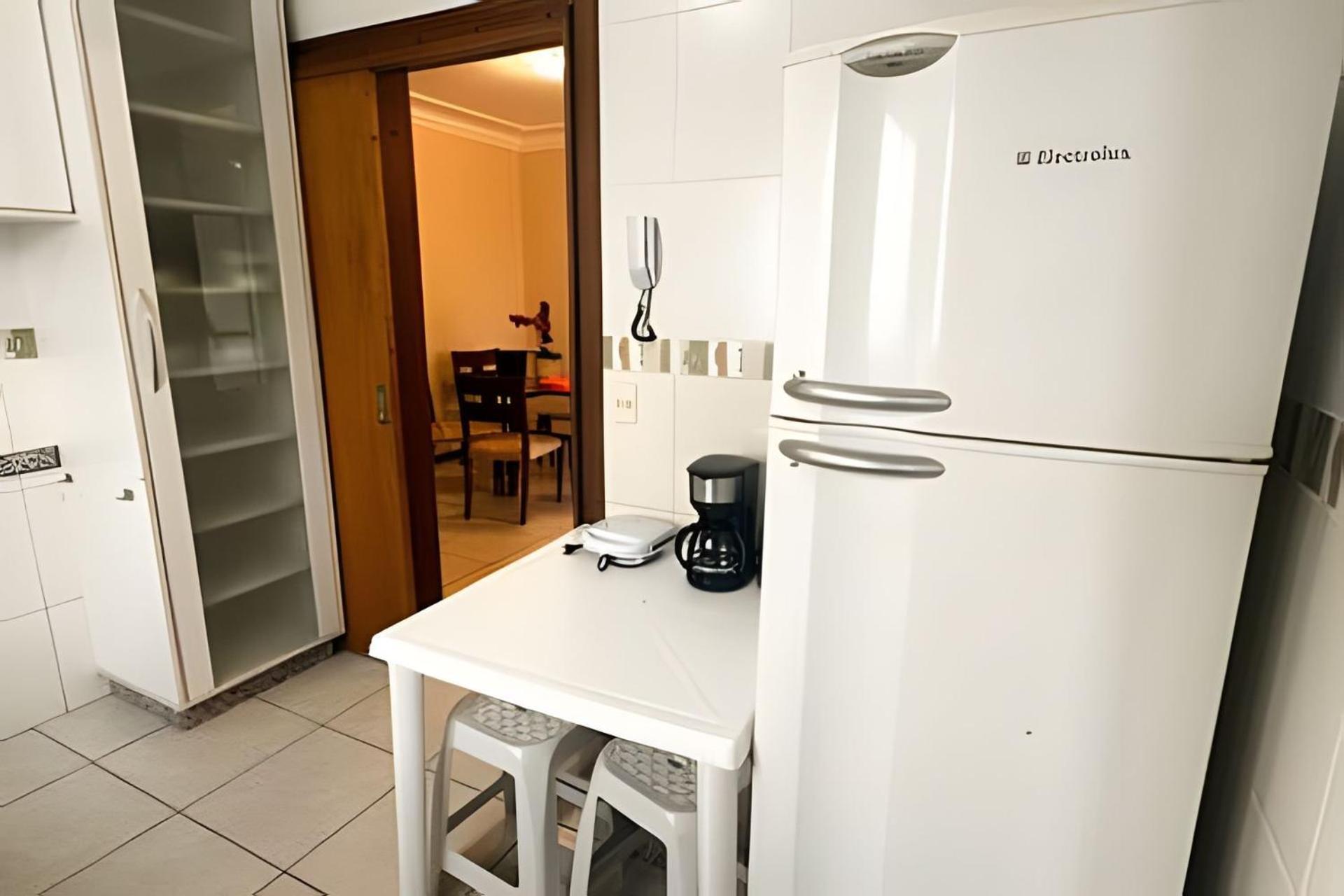 Apartamento Na Central, Amplo E Perto Do Mar Em Bc *