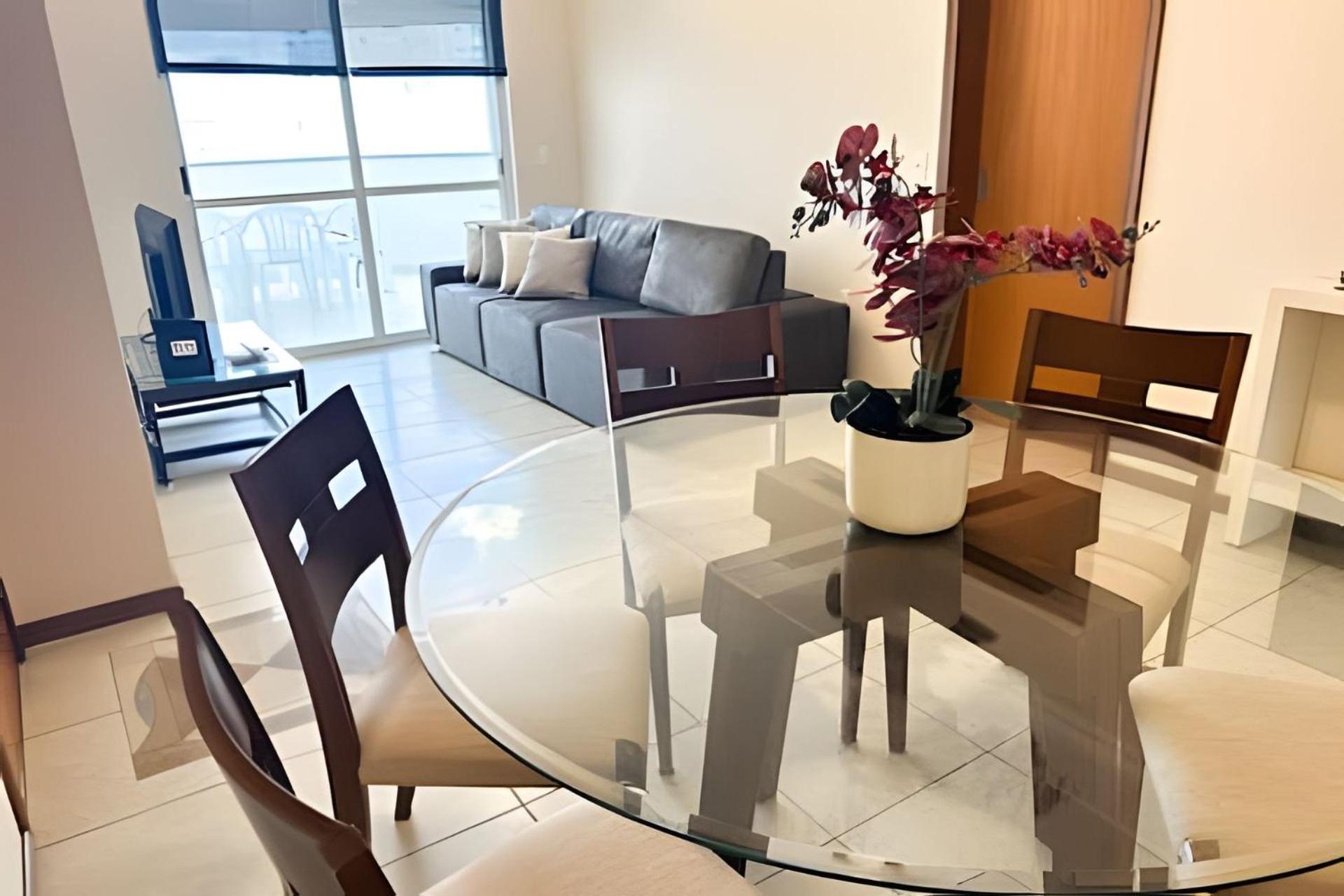 Na Central, Amplo E Perto Do Mar Em Bc Apartamento Balneario Camboriu